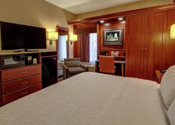 Hampton Inn Winchester hotel thumbnail 5