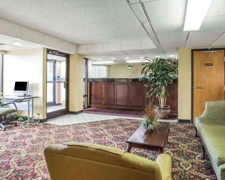 Quality Inn Reidsville Hwy 29 hotel detail image 2