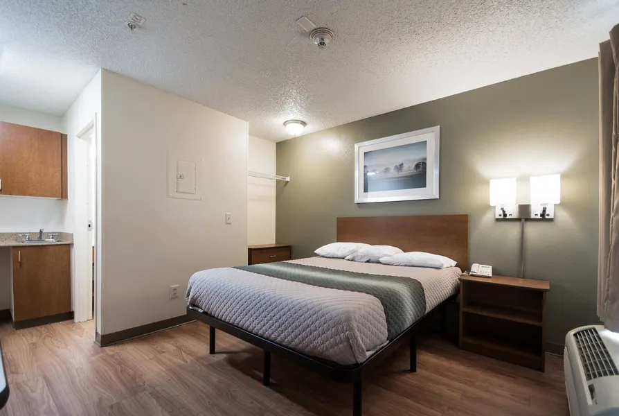 HomeTowne Studios By Red Roof Seattle - Kent/ Des Moines hotel detail image 6