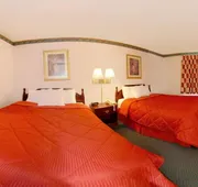 Quality Inn & Suites Evansville North hotel detail image 3