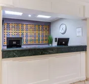 La Quinta Inn & Suites by Wyndham Chicago Gurnee hotel detail image 5