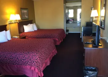 Travel Inn North Little Rock hotel thumbnail 5