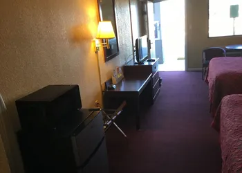 Travel Inn North Little Rock hotel thumbnail 6