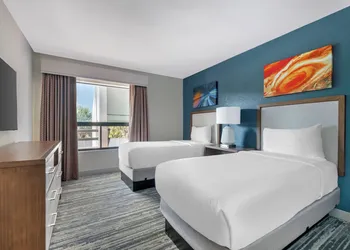 Orbit One Vacation Villas hotel thumbnail 4