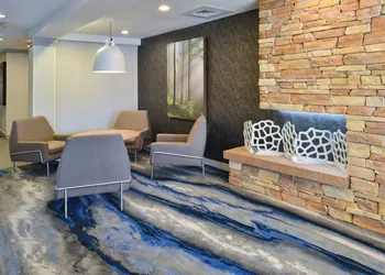 Fairfield Inn & Suites by Marriott Greensboro Wendover hotel thumbnail 2