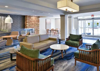 Fairfield Inn & Suites by Marriott Greensboro Wendover hotel thumbnail 3