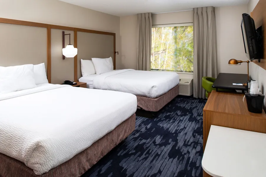Fairfield Inn & Suites by Marriott Greensboro Wendover hotel detail image 6