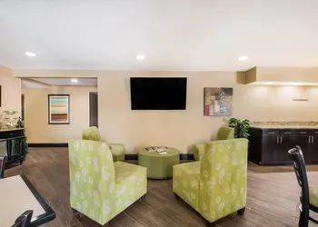 MainStay Suites Chattanooga Hamilton Place hotel thumbnail 4