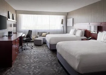 Courtyard by Marriott Richmond/Berkeley hotel thumbnail 3
