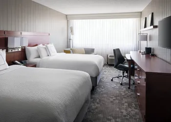 Courtyard by Marriott Richmond/Berkeley hotel thumbnail 5