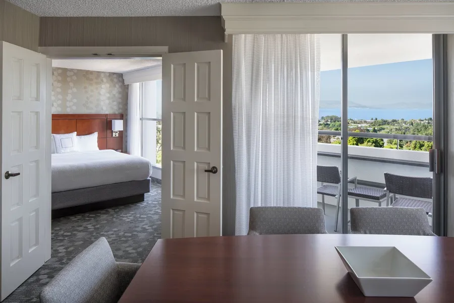 Courtyard by Marriott Richmond/Berkeley hotel detail image 6