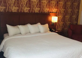 Courtyard by Marriott Niagara Falls hotel thumbnail 3
