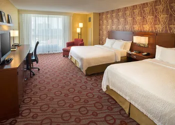 Courtyard by Marriott Niagara Falls hotel thumbnail 4
