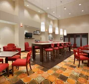 Hampton Inn & Suites Hartford/East Hartford hotel detail image 3