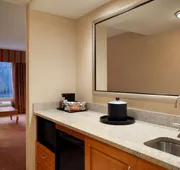 Hampton Inn & Suites Hartford/East Hartford hotel detail image 5