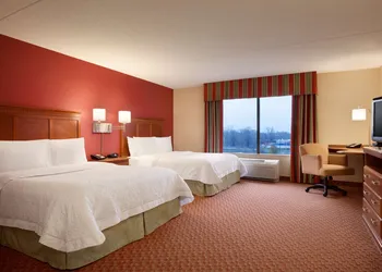 Hampton Inn & Suites Hartford/East Hartford hotel thumbnail 6