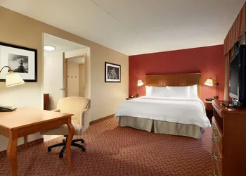 Hampton Inn & Suites Hartford/East Hartford hotel thumbnail 8