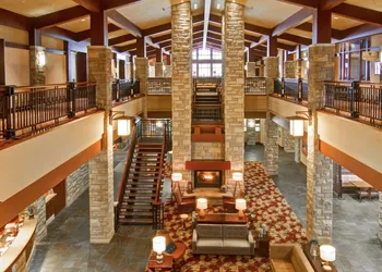DoubleTree Fallsview Resort & Spa by Hilton Niagara Falls hotel thumbnail 3