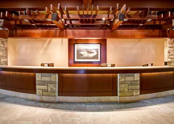 DoubleTree Fallsview Resort & Spa by Hilton Niagara Falls hotel thumbnail 6
