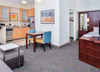 Residence Inn by Marriott Harrisonburg hotel thumbnail 8