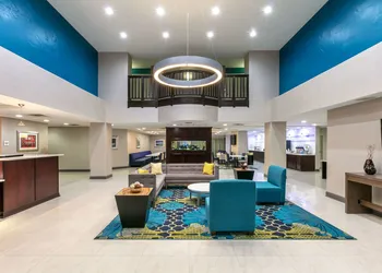 La Quinta Inn & Suites by Wyndham Horn Lake / Southaven Area hotel thumbnail 3