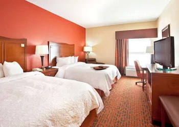 Hampton Inn & Suites El Paso-Airport hotel thumbnail 6