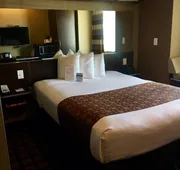 Microtel Inn & Suites by Wyndham Minot hotel detail image 5