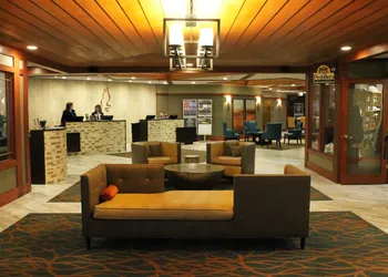 Eagle Ridge Resort and Spa hotel thumbnail 2