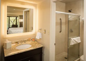 Eagle Ridge Resort and Spa hotel thumbnail 8