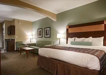 Best Western Plus Texarkana Inn & Suites hotel thumbnail 7