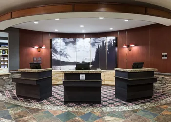 Embassy Suites by Hilton Anchorage hotel thumbnail 3