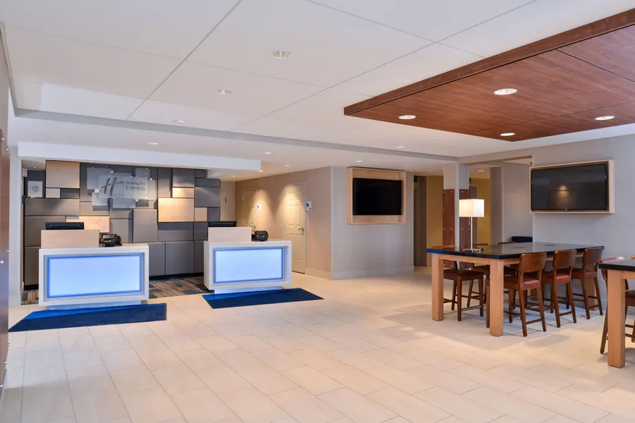 Holiday Inn Express Rochester - University Area by IHG hotel detail image 2