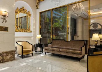 Club Wyndham Royal Garden at Waikiki hotel thumbnail 2