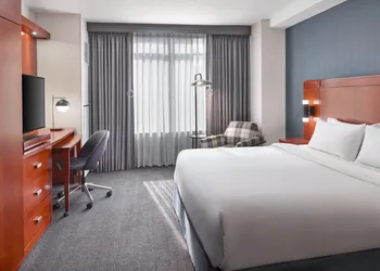 Courtyard by Marriott Washington, DC/Foggy Bottom hotel thumbnail 5