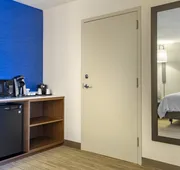 Holiday Inn Express Hotel & Suites Albuquerque Midtown by IHG hotel detail image 4