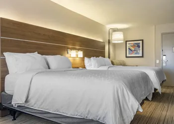 Holiday Inn Express Hotel & Suites Albuquerque Midtown by IHG hotel thumbnail 5