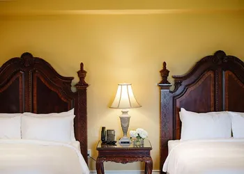 Riverbend Inn and Vineyard hotel thumbnail 3