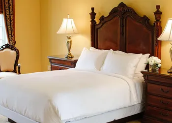 Riverbend Inn and Vineyard hotel thumbnail 4