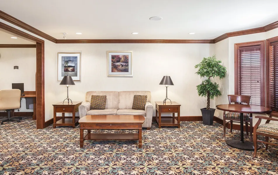 Staybridge Suites El Paso Airport by IHG hotel detail image 6