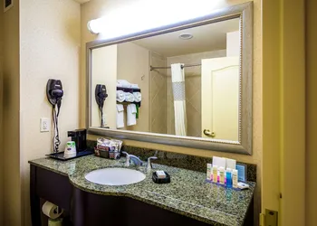 Hampton Inn & Suites Natchez hotel thumbnail 6