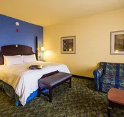 Hampton Inn & Suites Natchez hotel detail image 7