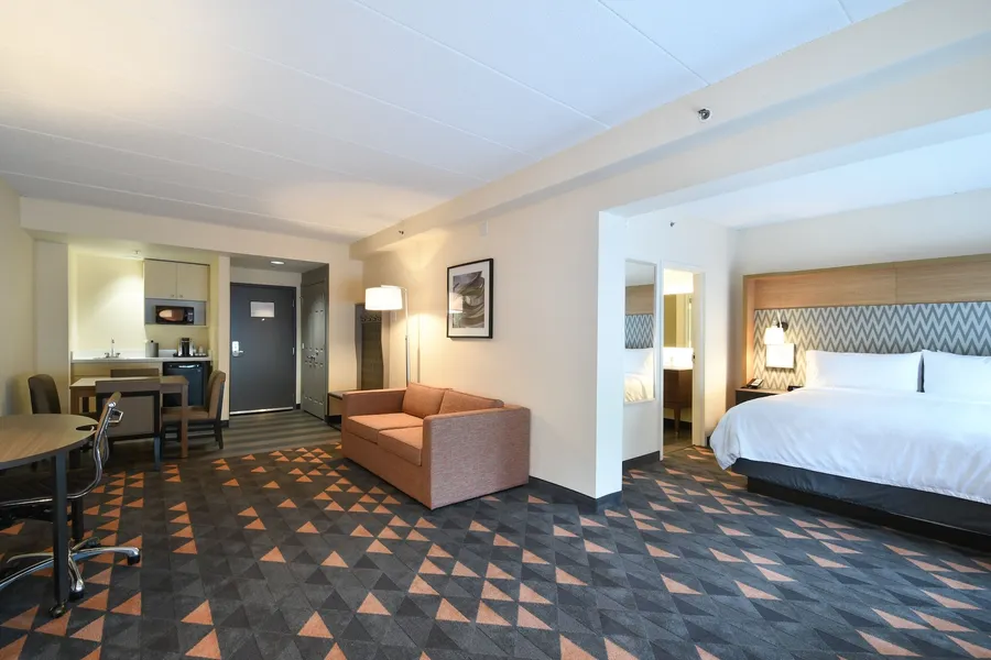 Holiday Inn Fredericksburg Conference Ctr by IHG hotel detail image 6