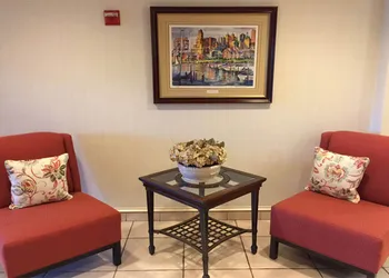 Holiday Inn Express Hotel & Suites Buffalo-Airport by IHG hotel thumbnail 2