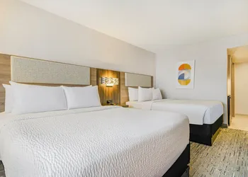 Holiday Inn Express Hotel & Suites Buffalo-Airport by IHG hotel thumbnail 7
