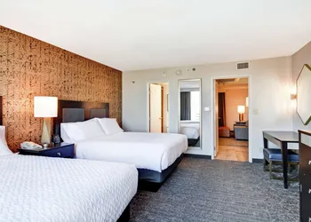 Embassy Suites by Hilton Minneapolis Airport hotel thumbnail 8