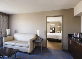 Holiday Inn Washington Capitol - Natl Mall by IHG hotel thumbnail 7