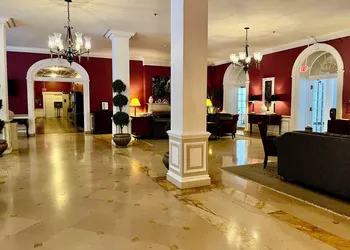 Gideon Putnam Resort And Spa hotel thumbnail 3