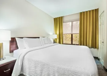 SpringHill Suites by Marriott Asheville hotel thumbnail 6