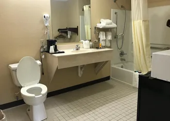 Americas Best Value Inn & Suites Maumelle North Little Rock hotel thumbnail 4