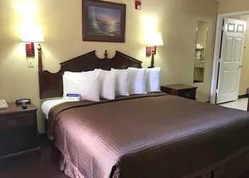 Americas Best Value Inn & Suites Maumelle North Little Rock hotel thumbnail 5